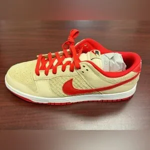 Nike | Shoes | Nike Dunk Low Se Strawberry Waffles Brand New  display picture 1